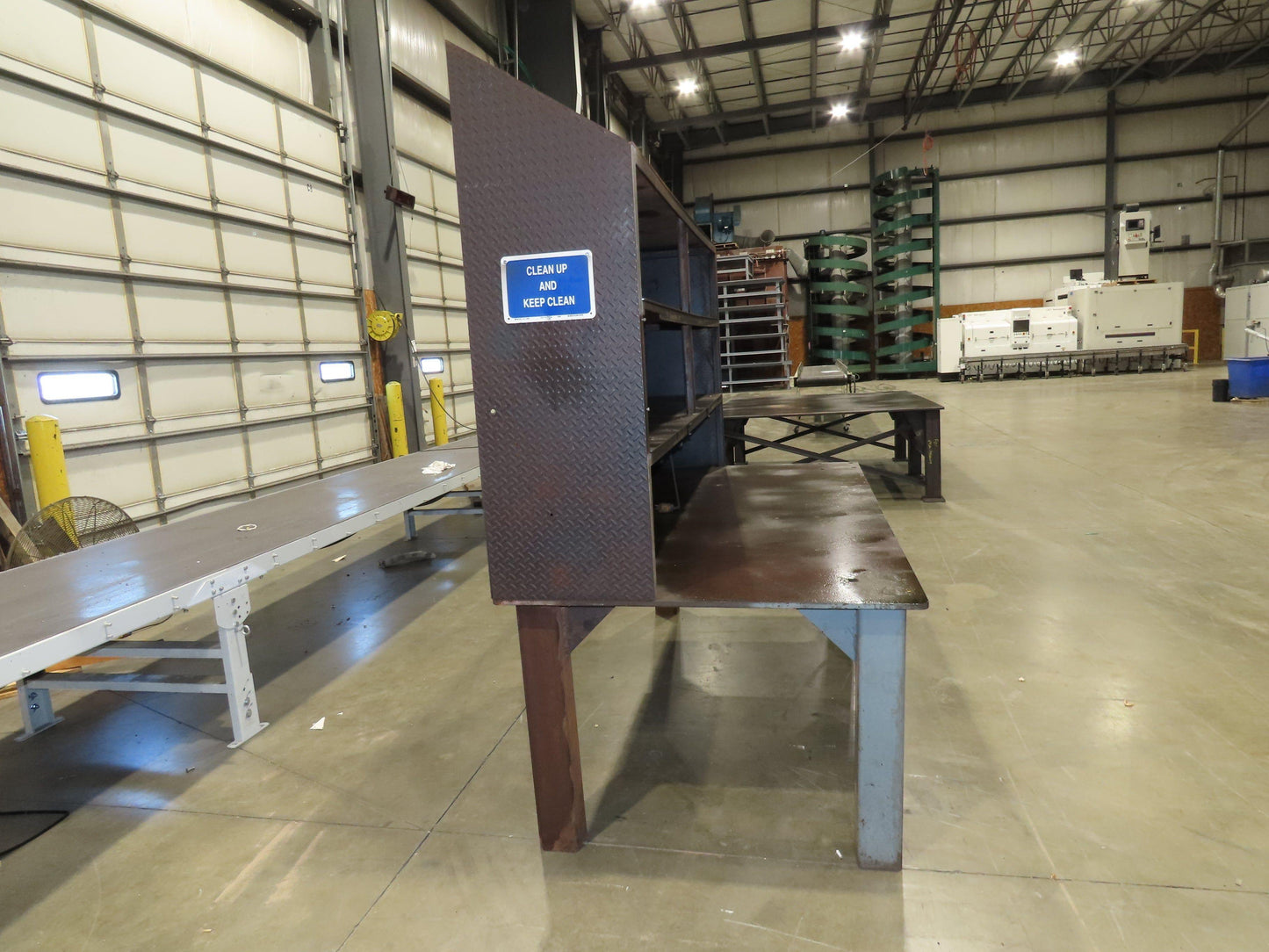5/8" Thick Top Steel Fabrication Welding Layout Table Work Bench 96"x48"x32"