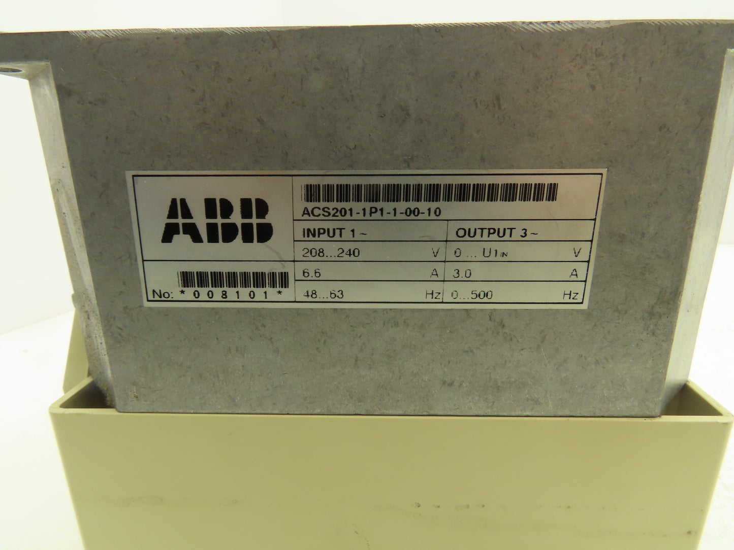 ABB ACS201-1P1-1-00-10 ACS 200 AC VFD Drive 3/4HP 240V 1PH Input
