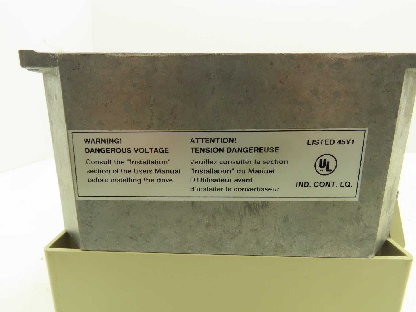 ABB ACS201-1P1-1-00-10 ACS 200 AC VFD Drive 3/4HP 240V 1PH Input