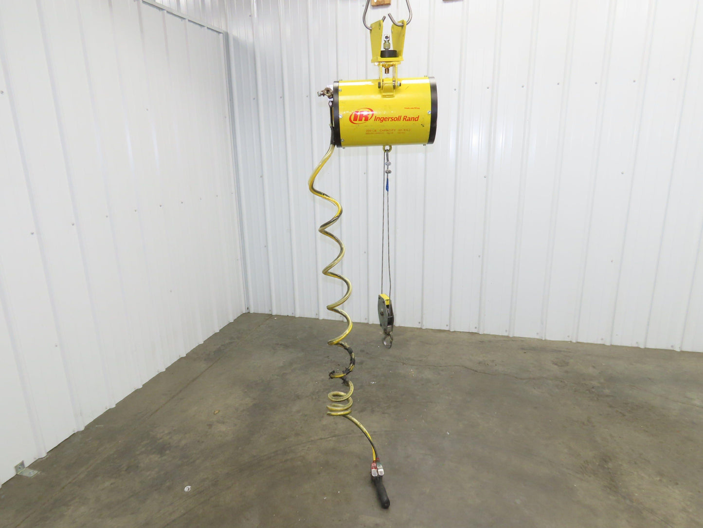 Ingersoll Zimmerman BW020120 Pneumatic Air Balancer 6' Travel 400Lb Swivel Mount