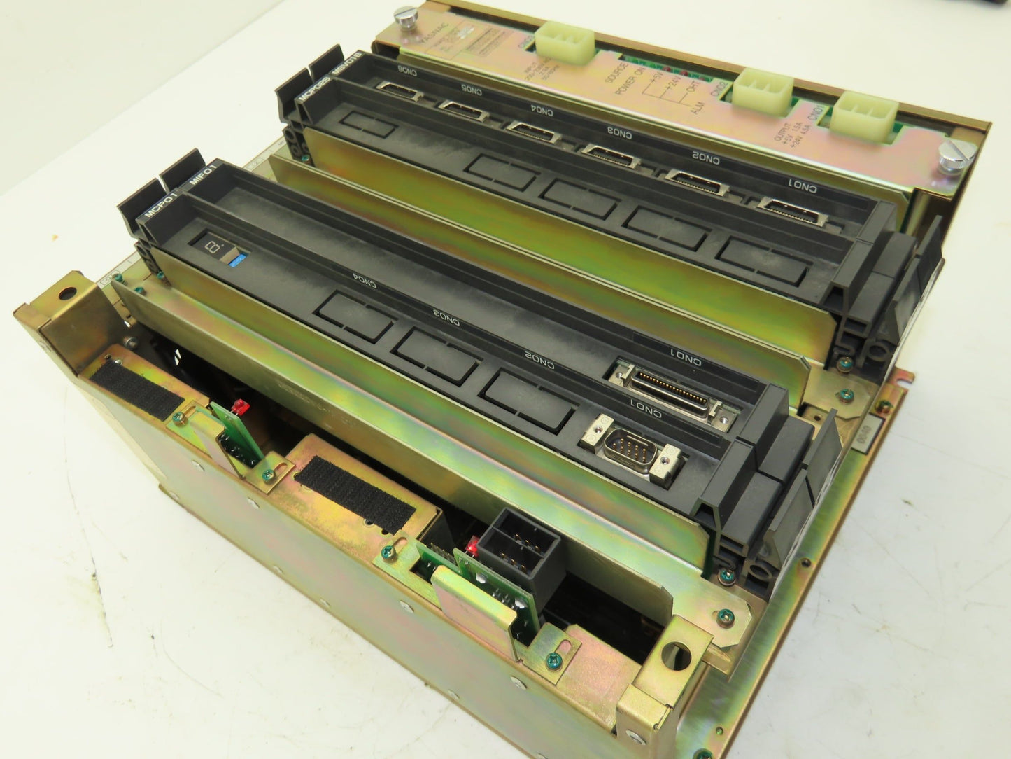 Yaskawa JZNCU-MRK12-1E Chassis Machine Axis Motion Control Boards Modules