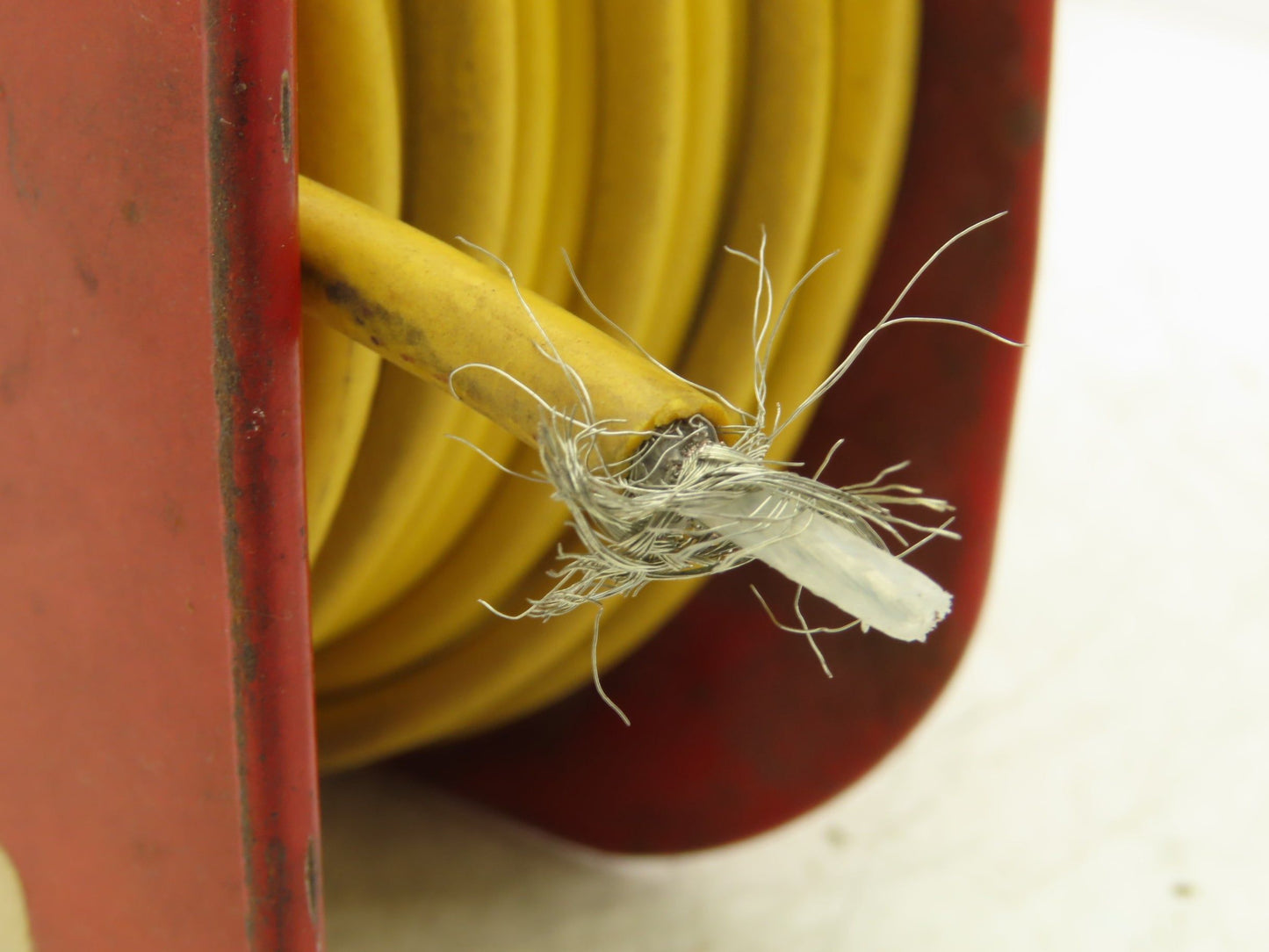Belden 9222 Wire Spool 20/28 AWG 7 Strand 100' Coaxial Cable