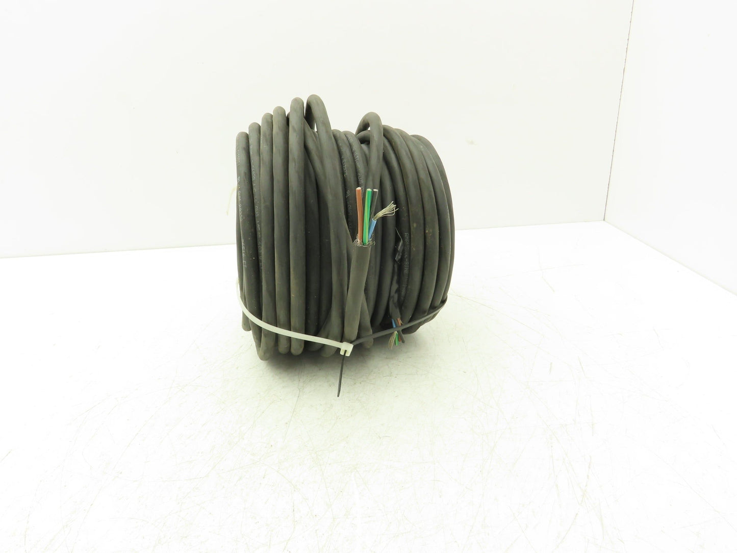 Amphenol KA-56028 Wire Spool 16AWG 4 Conductor 70' Cable 600V AWM Style