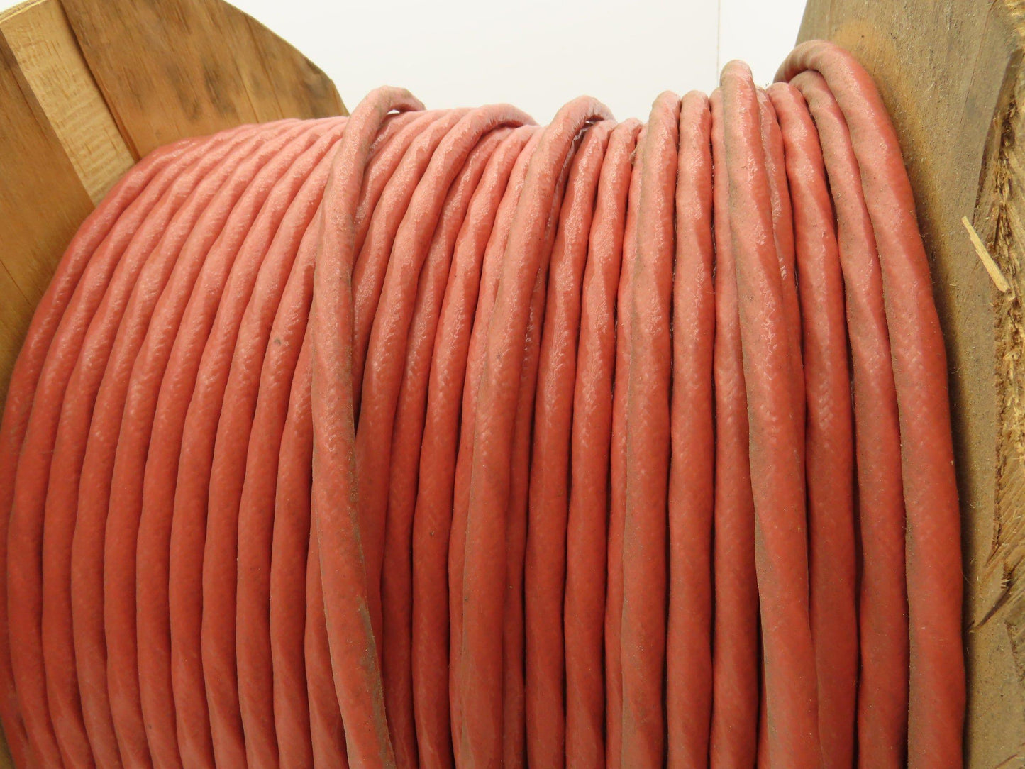 Belden 83709 Multi Wire Spool 16AWG Shielded 9 Conductor 200' Red Foil Braid