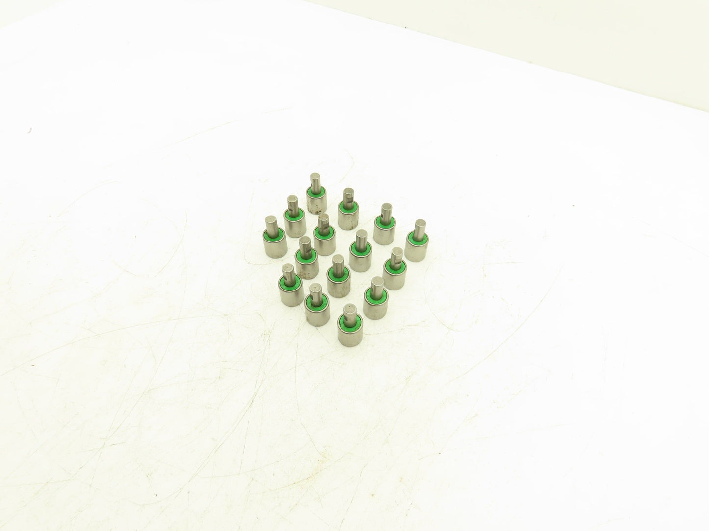 Temco NA Cam Follower Roller 19mm Dia 21mm W Stud 9mm Dia 18mm L Lot of 15