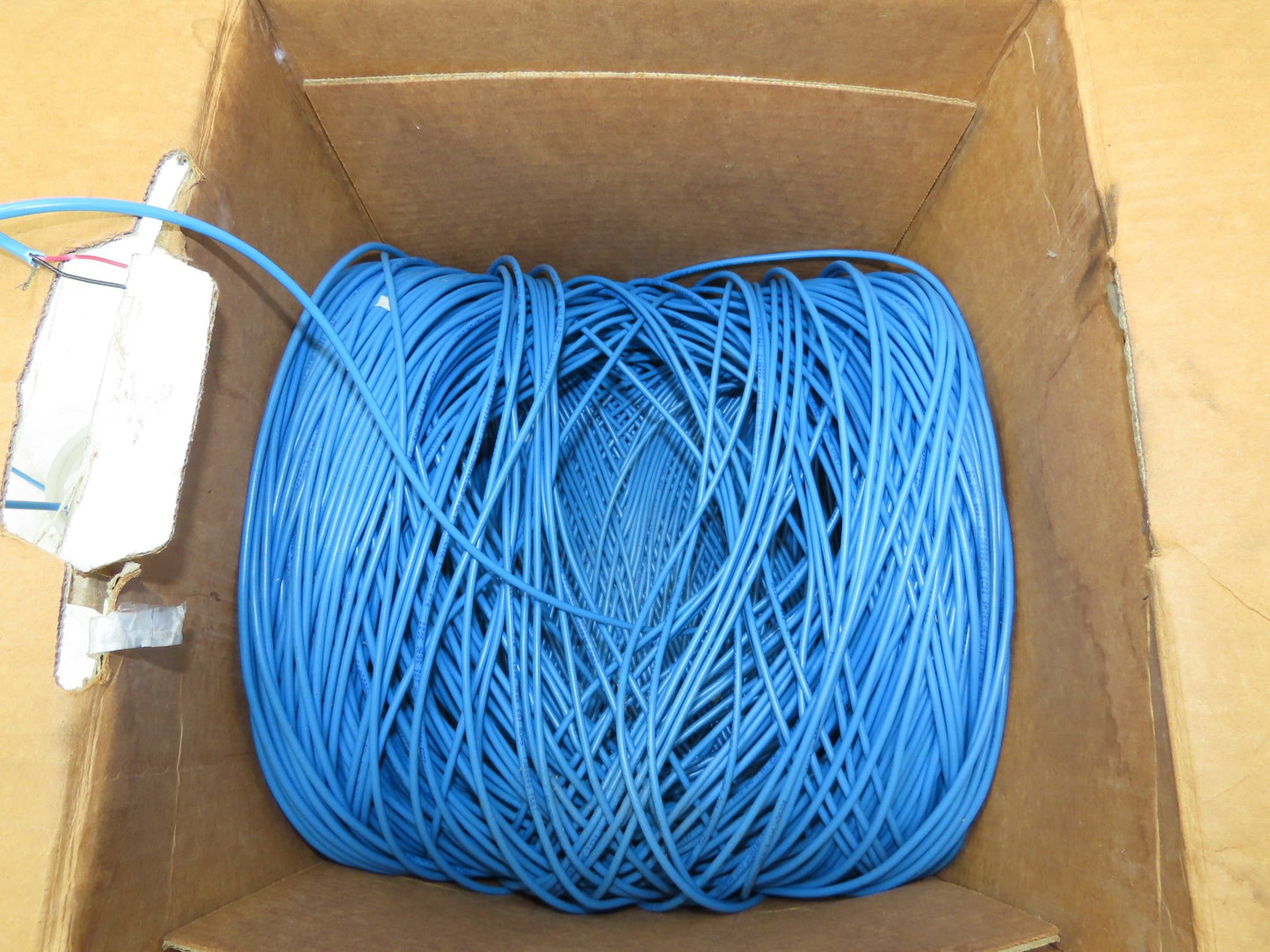 Belden 9451 006 Wire Spool 22AWG 2 Conductor 750' Blue Shielded Cable