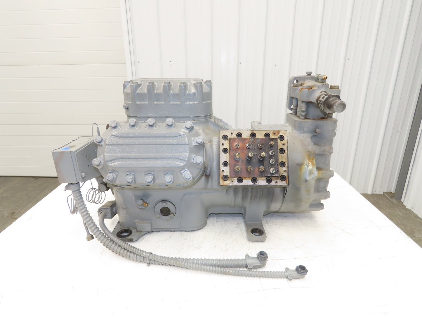 Copeland 6DH1-3500 Semi-Hermetic Discus Compressor 35 Ton 3Ph 208-230/460V READ