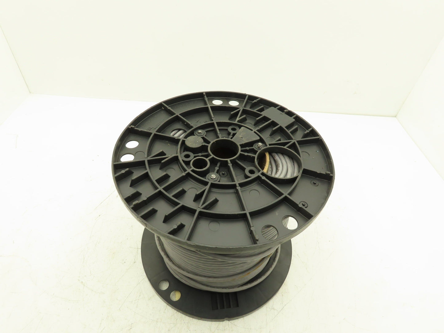 Belden A1299C Wire Spool 22AWG 9 Conductor 320' Gray Cable