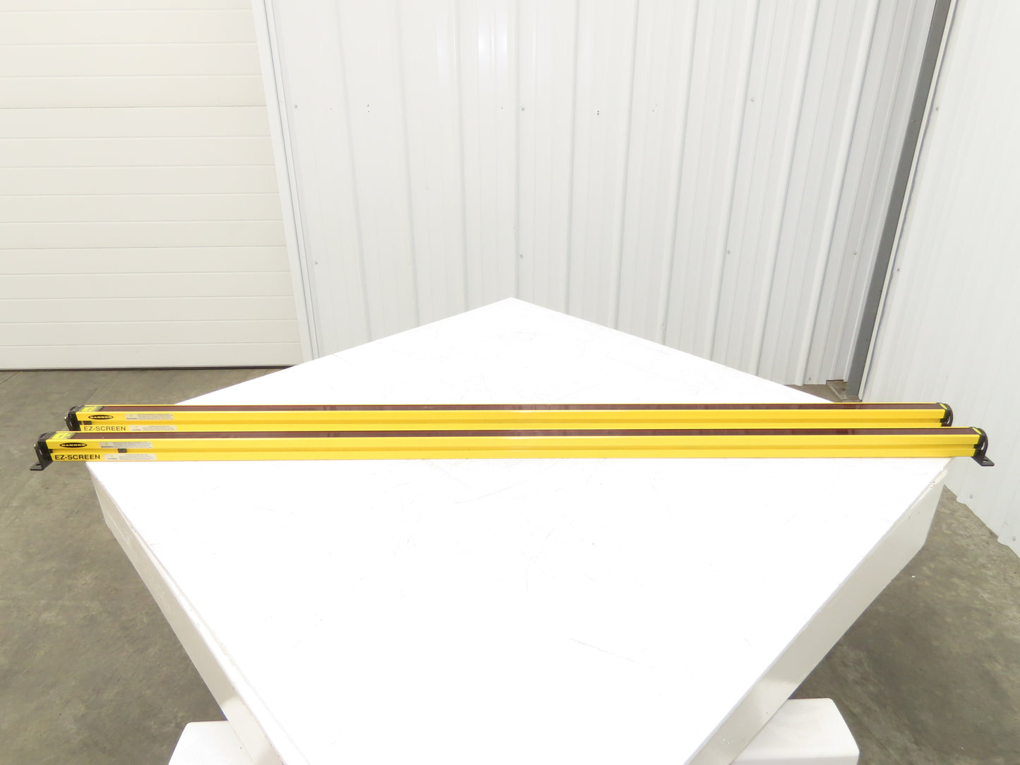 Banner Light Curtain Receiver/Transmitter Set 1650mm Protection Height