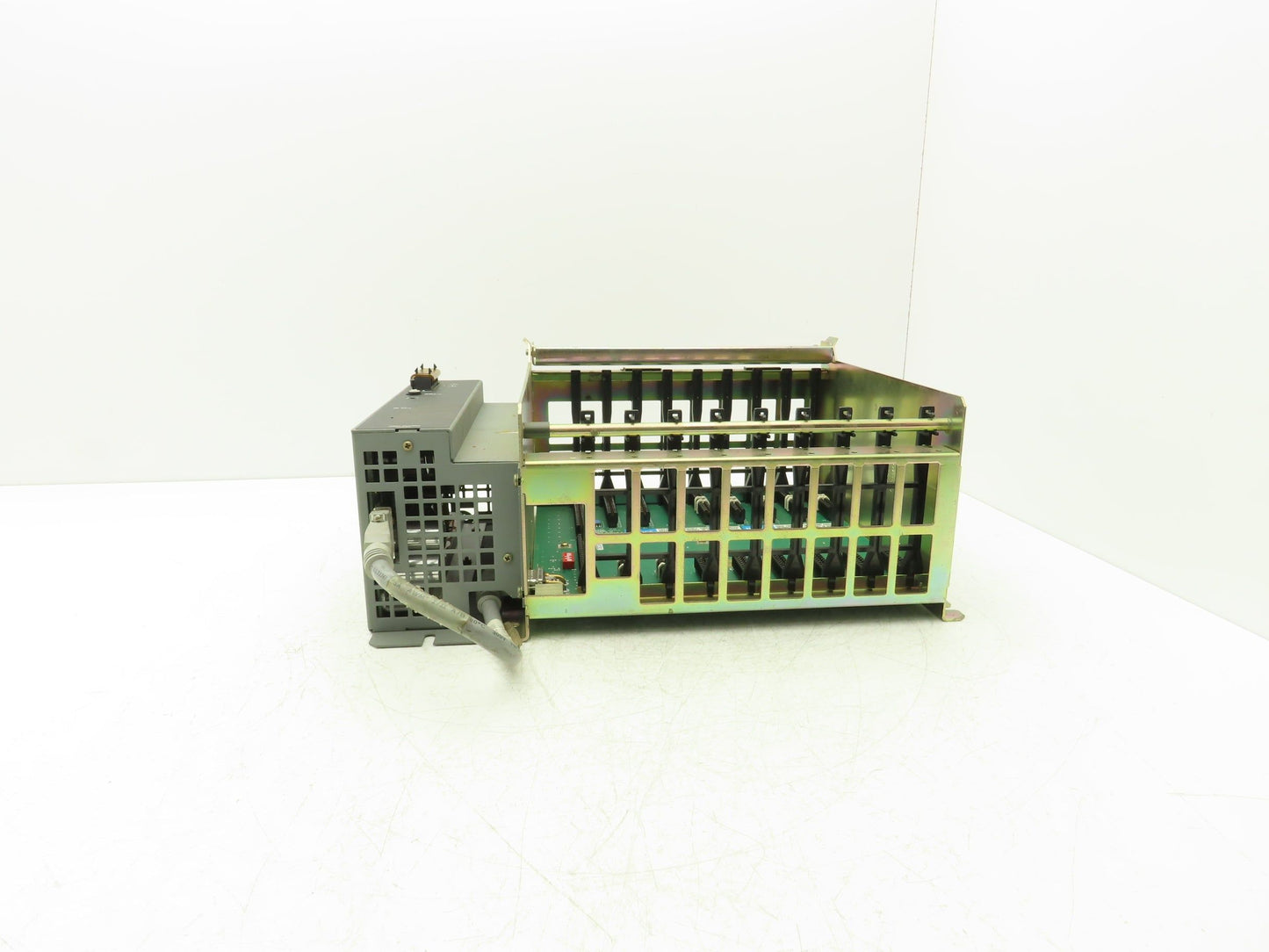 Allen Bradley 1771-A2B 1771-PS7 Power Supply 8-Slot Chassis Assembly