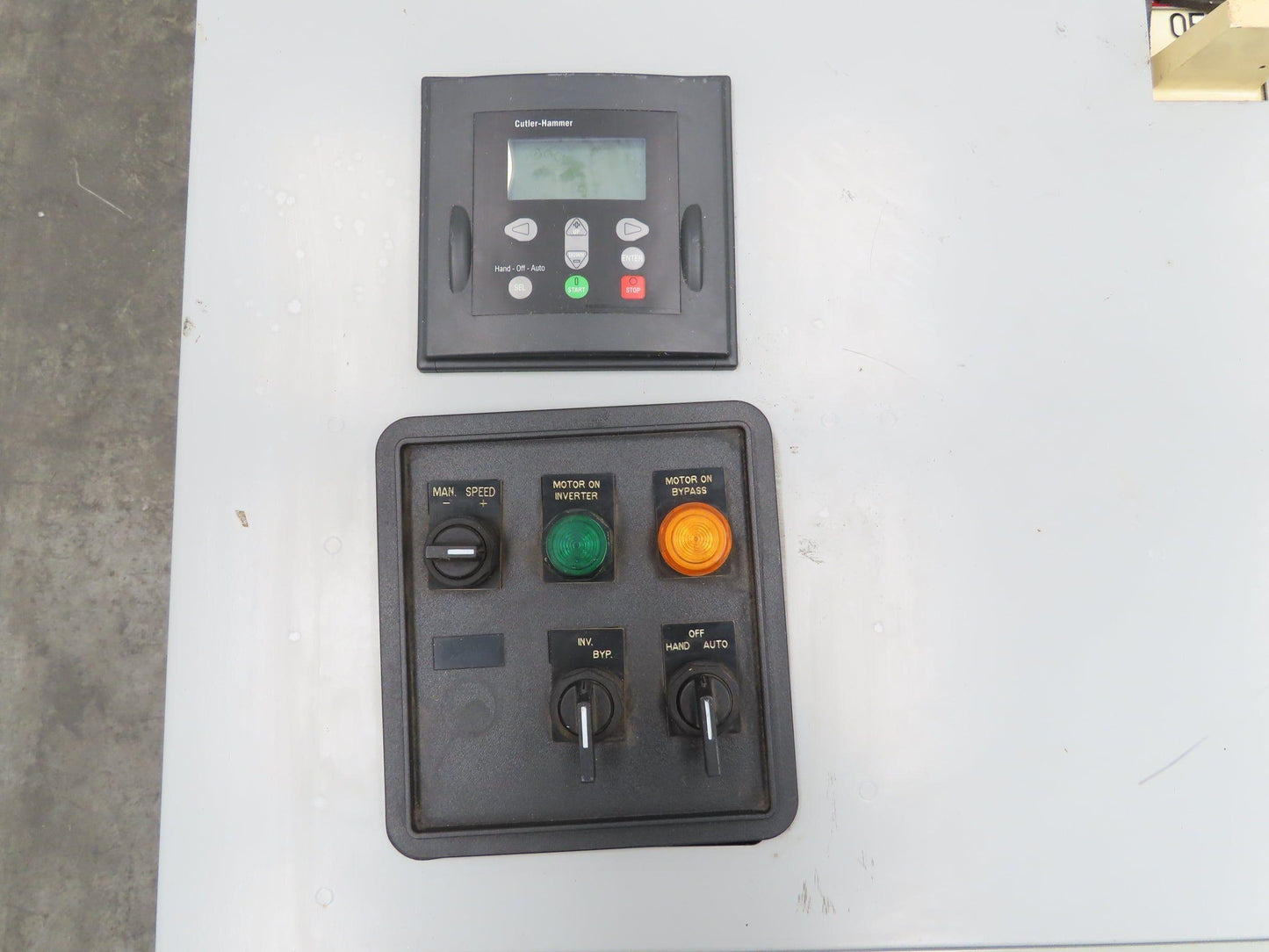 Cutler Hammer HV9040 VFD Adjustable Speed Drive 40HP 480V Oversized Enclosure