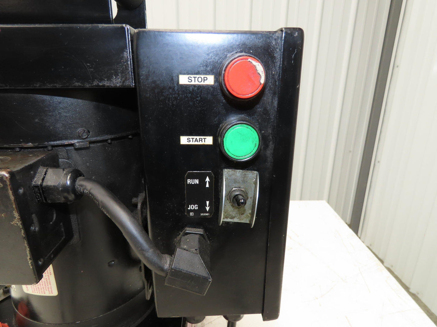 SPX Hytec 100888 Model B Hydraulic Power Workholding Pump Unit 2.5gal 115V