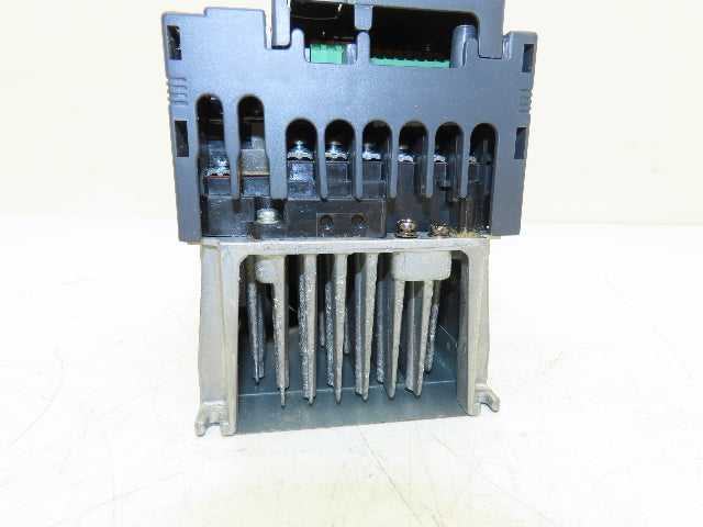 Mitsubishi Electric FR-E720-080SC E700 VFD Inverter Drive 240V 3PH 8 Amp 2HP