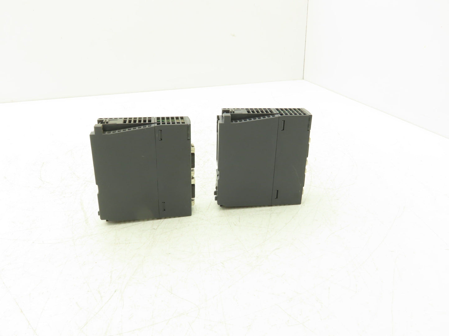 Mitsubishi QJ71C24N-R2 Melsec-Q RS-232 Serial Unit 9-Pin D-Sub Lot of 2