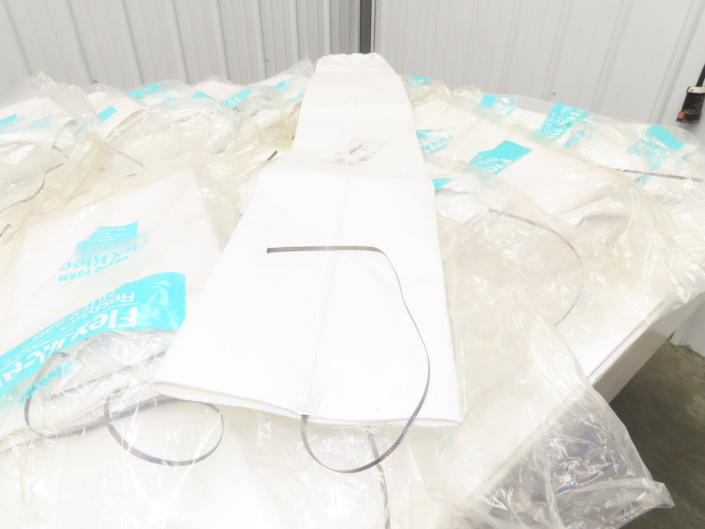 Flex-Kleen B21235 Filter Bag Lot of 14