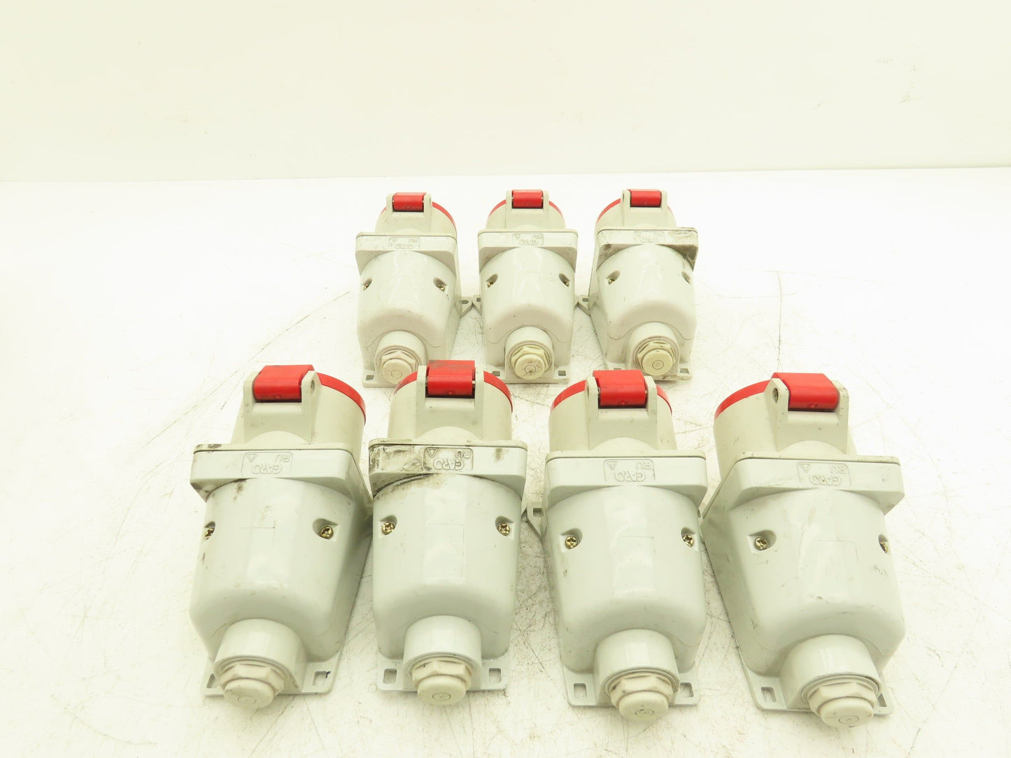 Garo UI416-6 Receptacle 16A 5 Pin 415VAC IP44 Lot Of 7