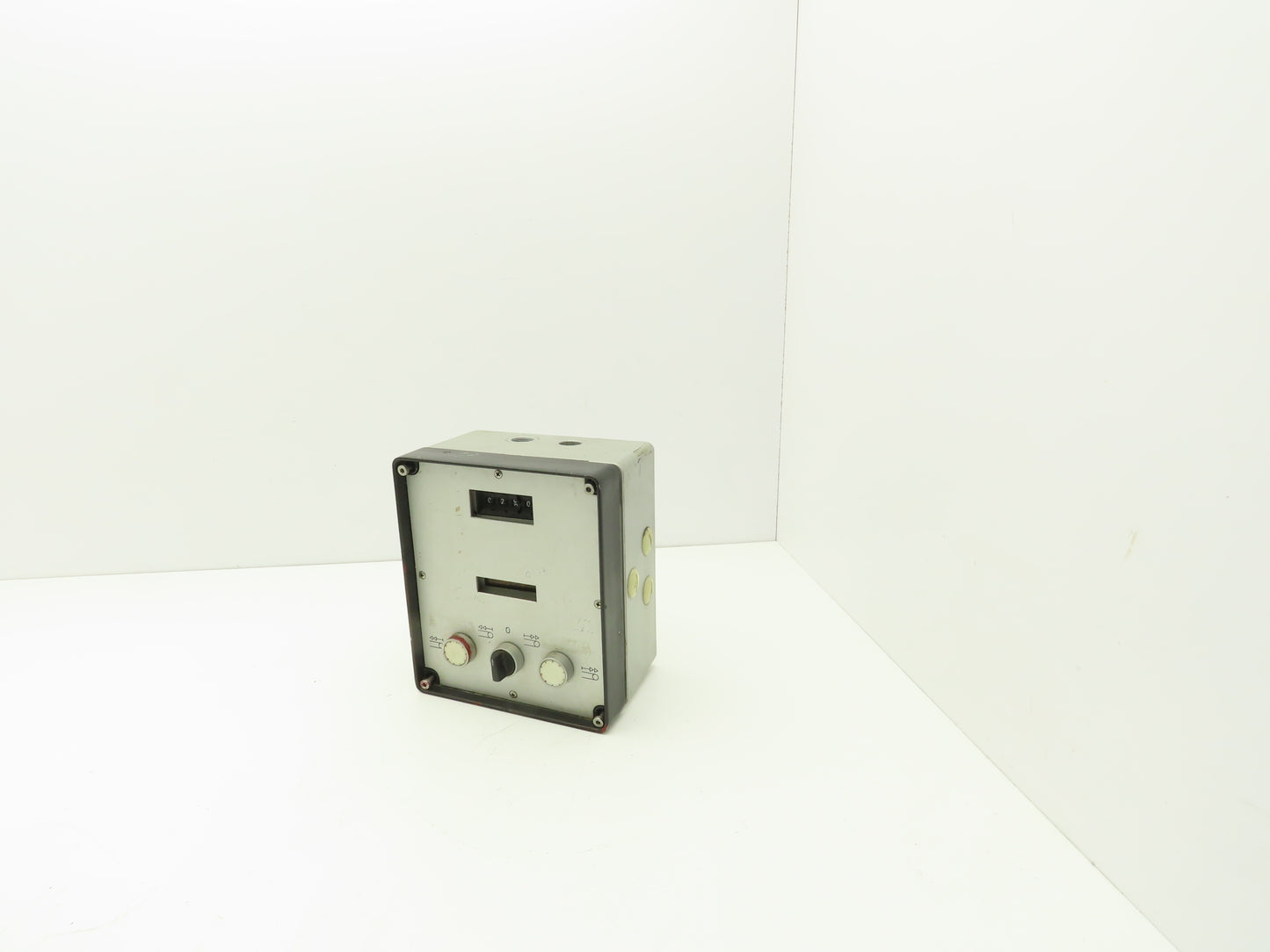 Irion & Vosseler U 220.02BX3XX 4-Digit Counter Control Panel