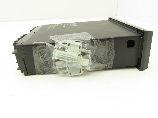 Eaton Durant 55120-450 Solid State 120 Digital Totalizer Counter 8-Digit 120V