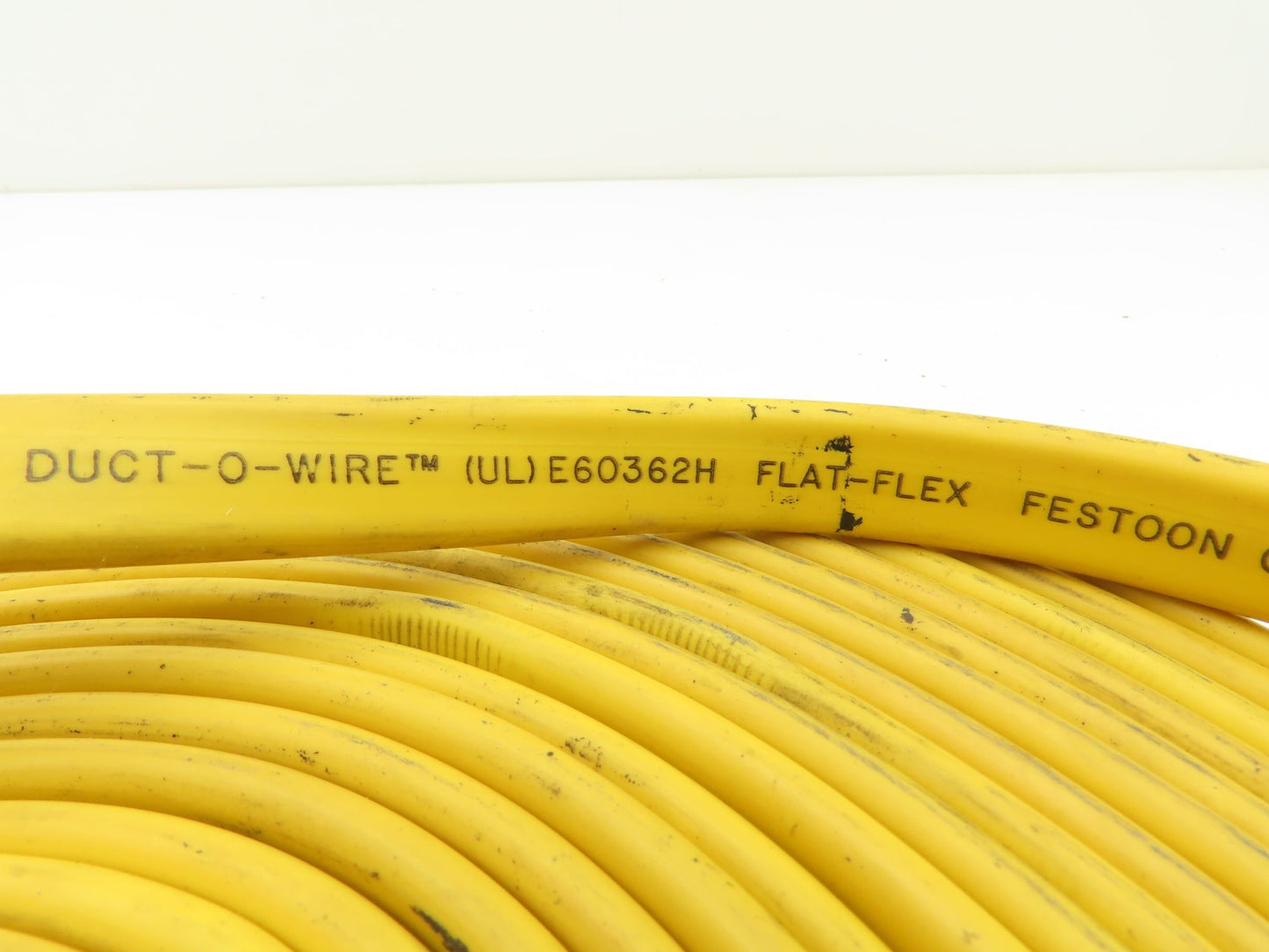 Festoon Cable Outdoor E60362H Multi-Conductor Flat Cable 4 Wire 14AWG 600V 39'