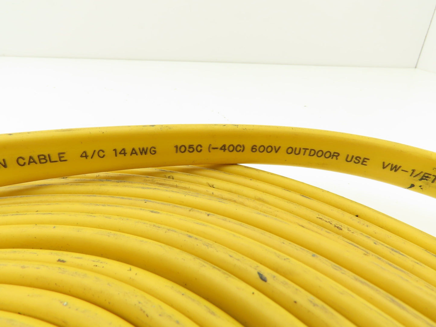 Festoon Cable Outdoor E60362H Multi-Conductor Flat Cable 4 Wire 14AWG 600V 39'