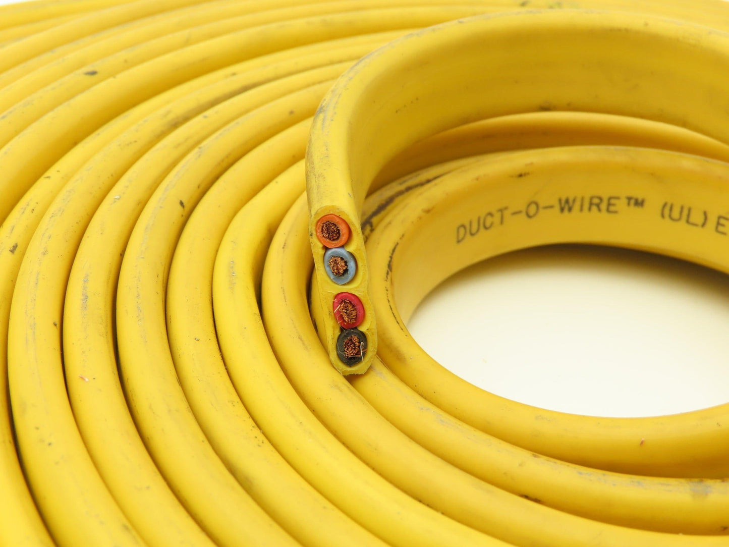 Festoon Cable Outdoor E60362H Multi-Conductor Flat Cable 4 Wire 14AWG 600V 39'