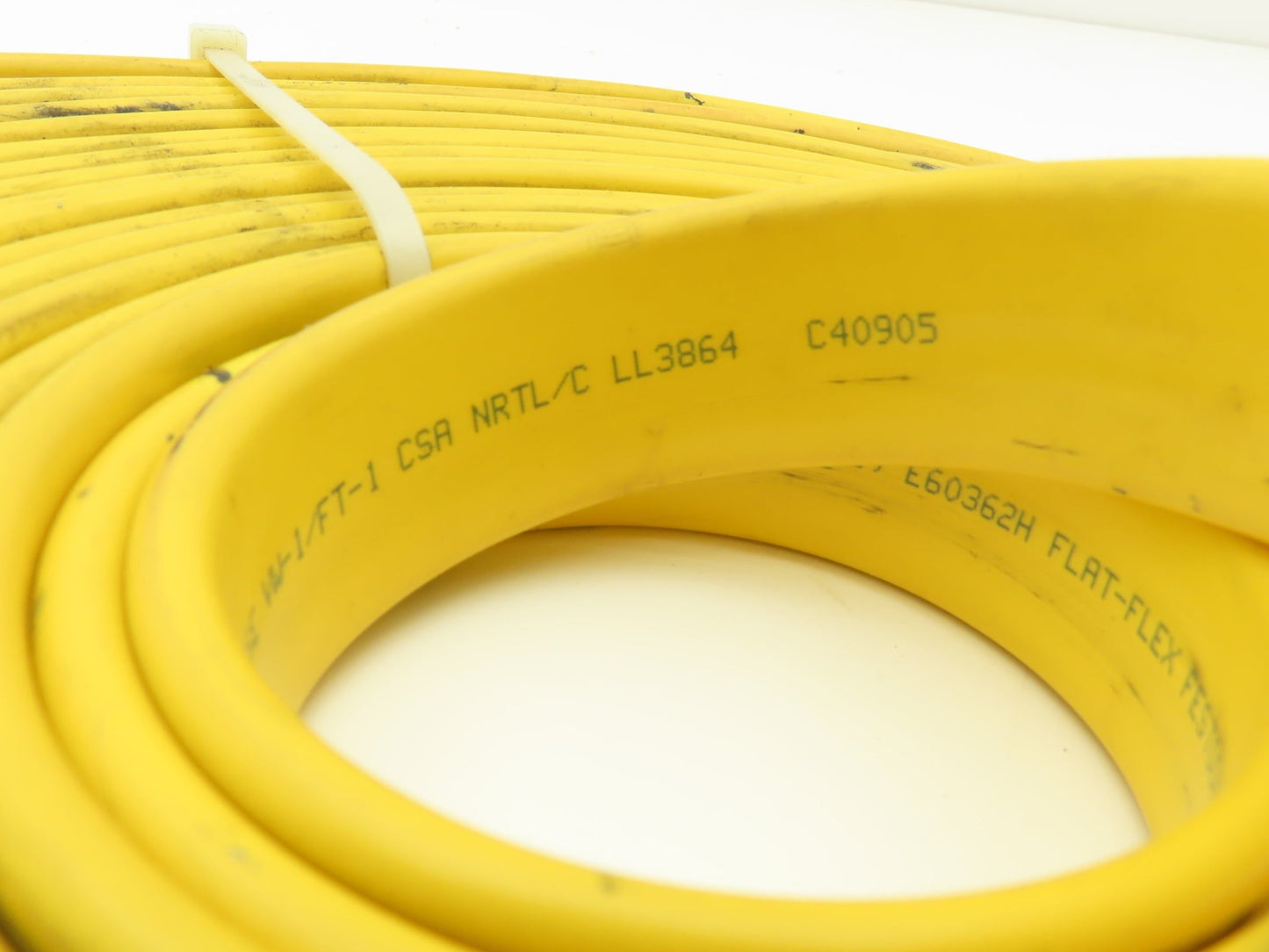 Festoon Cable Outdoor E60362H Multi-Conductor Flat Cable 8 Wire 16AWG 600V 30'