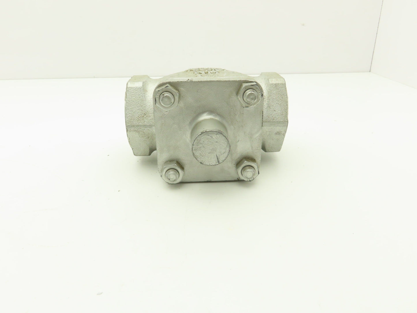IOK HM Horizontal Gravity Lift Check Valve 2-1/2" NPT
