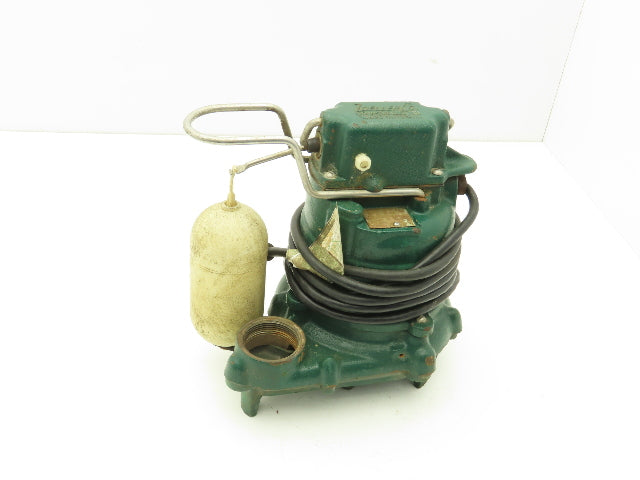 Zoeller M53-D Cast Iron Submersible Sump Pump with Float 1-1/2"npt 115V