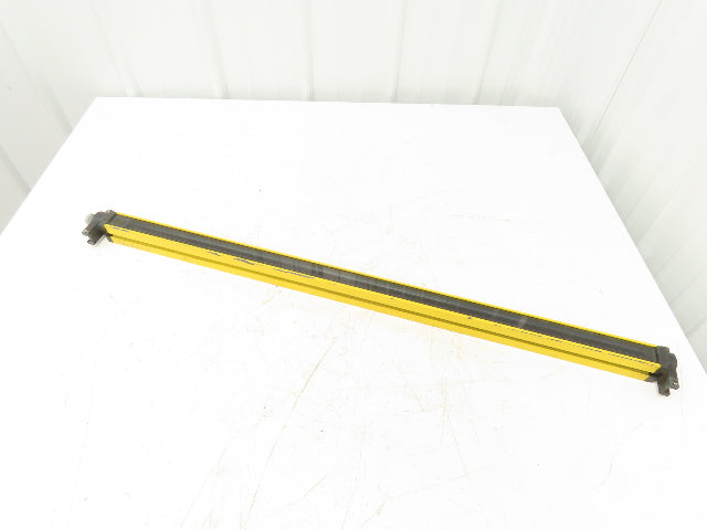 Sick C40E-0903CC010 C4000 Series Safety Light Curtain Receiver 900mm 18ms 24vdc