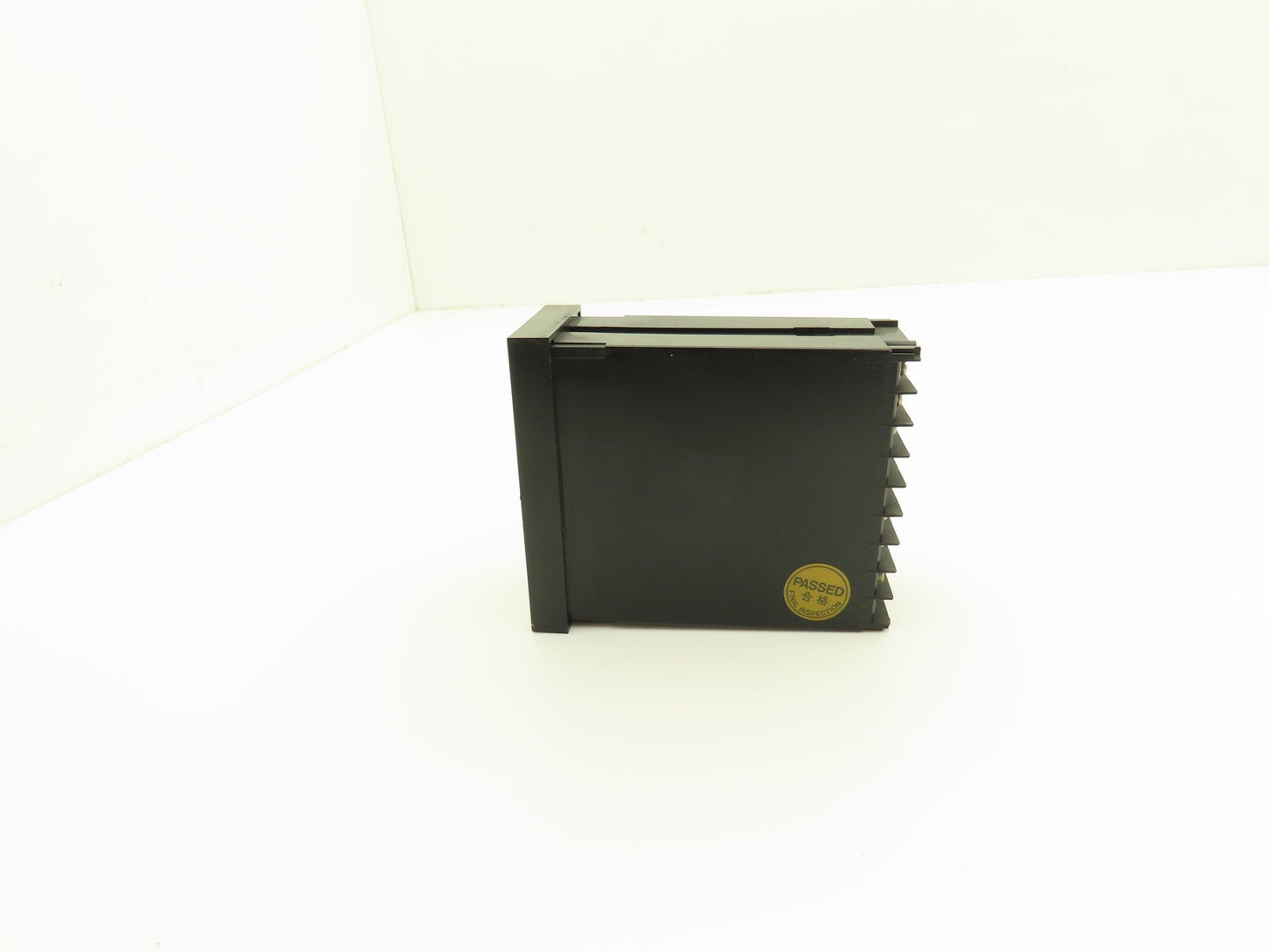 RKC DB-480B1C-M Temperature Control 110/220VAC 0-799°F