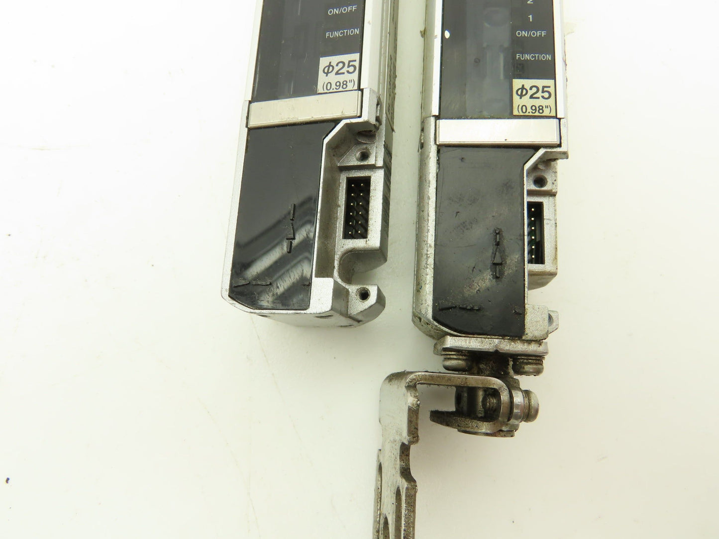 Keyence SL-C36H-R | SL-C36H-T Light Curtain Transmitter Receiver Set 700mm 24VDC