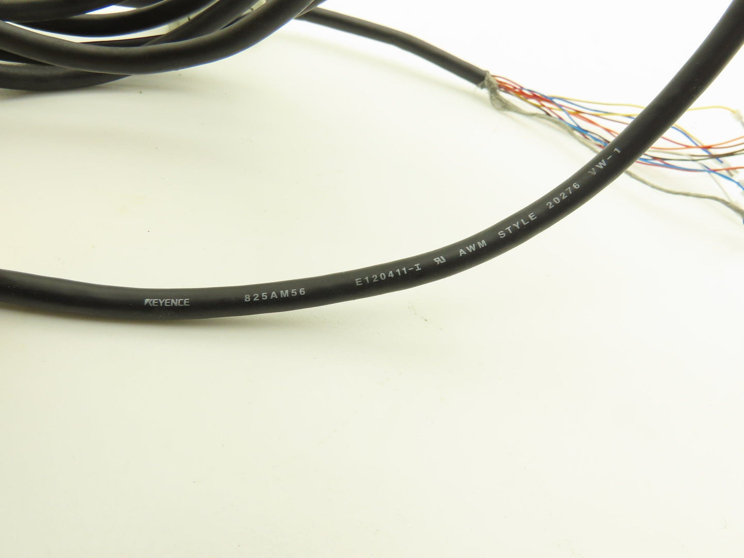 Keyence SL-VP7NM-R Safety Light Curtain Main Unit Connector Cable 10'