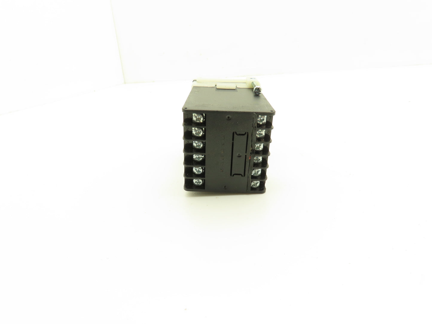 Red Lion PXU20020 Temperature Control 120/240VAC 5VA Ver 1.53