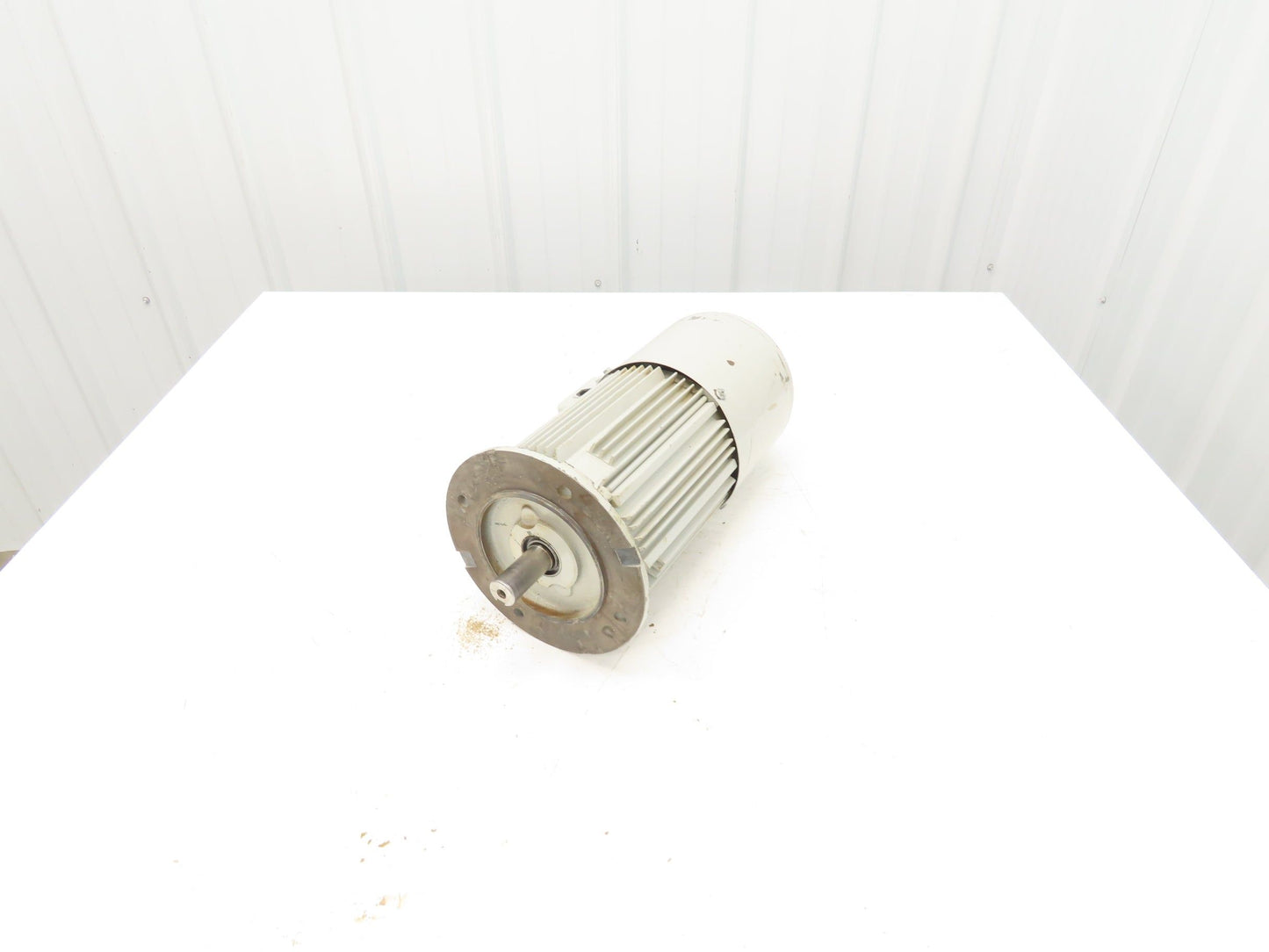 Fukuta GMVF Metric AC Motor 1.5kw 2Hp 1710rpm 230/460V 3PH IEC 90L Frame
