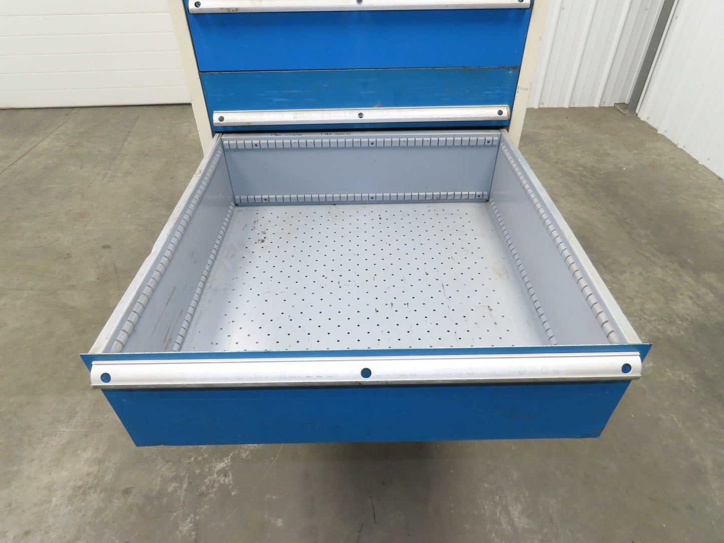 Lista 8 Drawer Industrial Tooling Cabinet 30x29x60" Lyon Stanley Vidmar Box