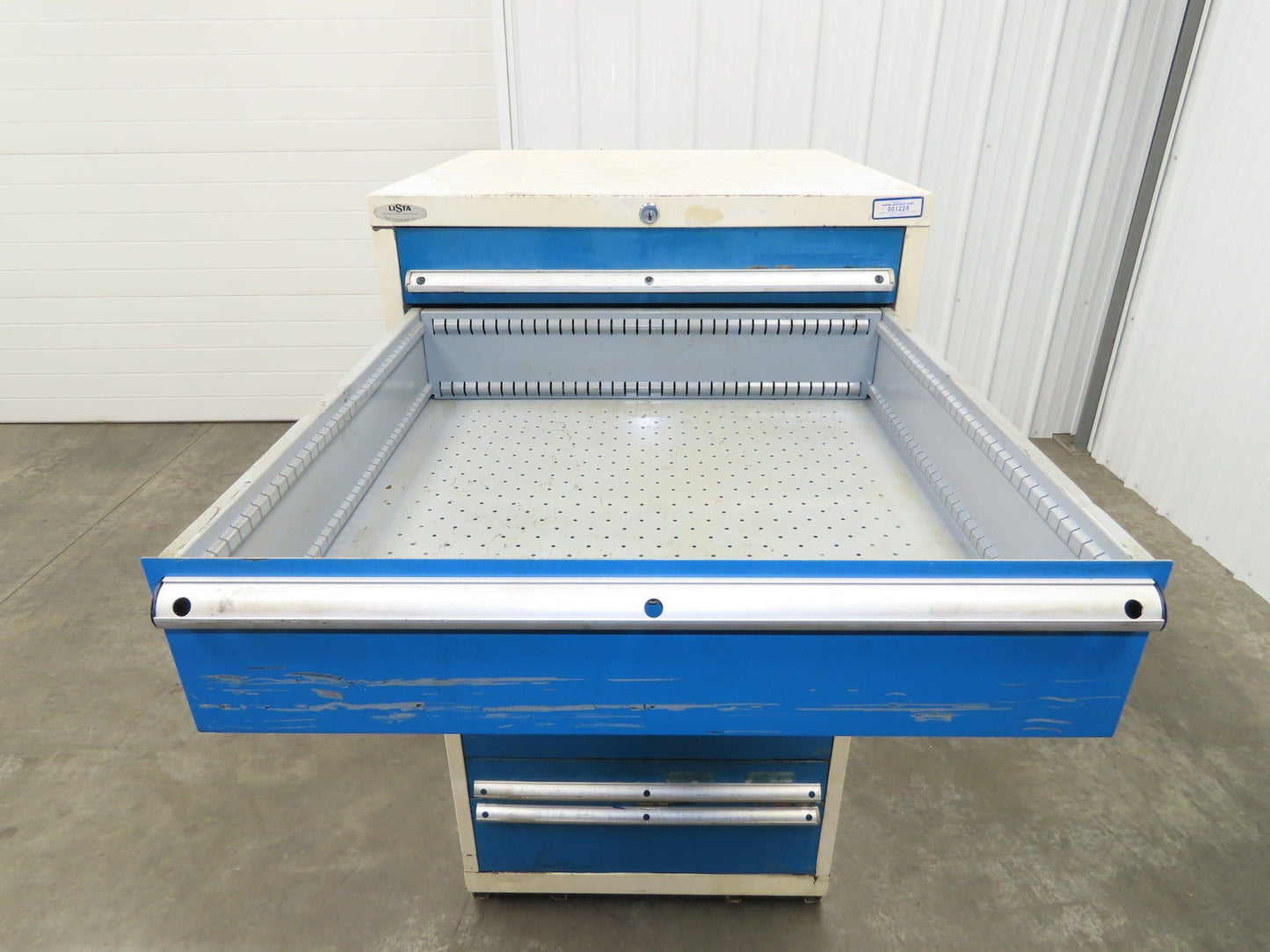 Lista 8 Drawer Industrial Tooling Cabinet 30x29x60" Lyon Stanley Vidmar Box