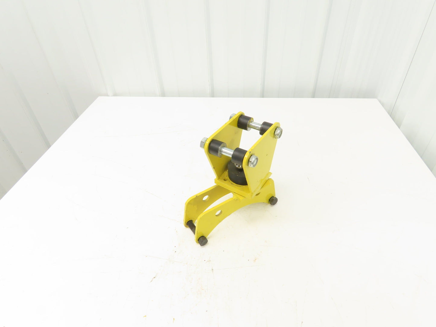 Single Rail Swivel Suspension Kit for Large balancer Yellow
