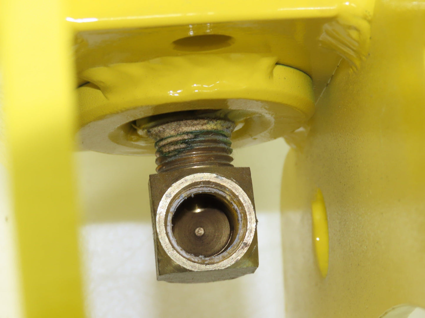 Zimmerman Ingersoll Rand Swivel Suspension Kit for Large balancer Yellow