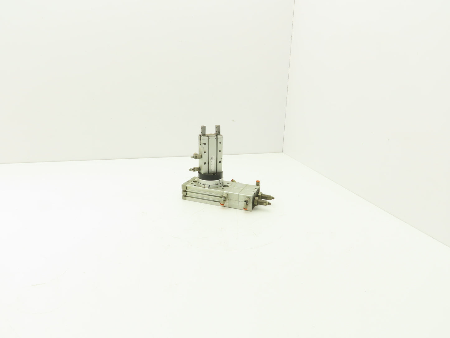 SMC MSZB20A Pneumatic Rotary Actuator Angular Gripper