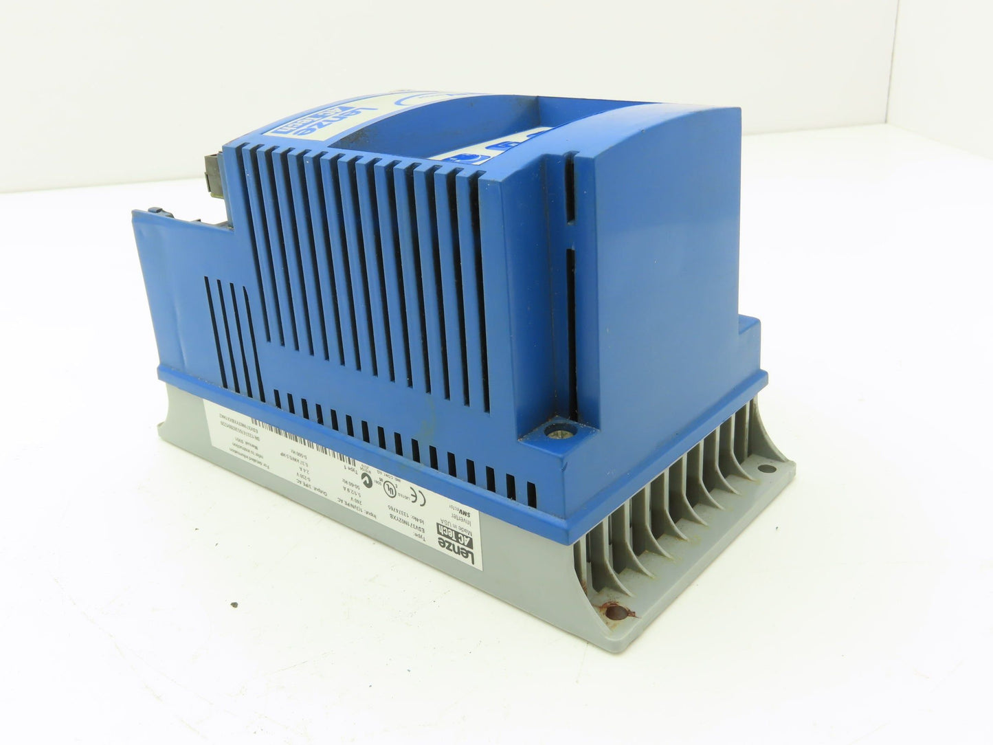 Lenze ESV371N02YXB SMVector AC Drive Variable Speed VFD Inverter .5Hp 230V 3PH