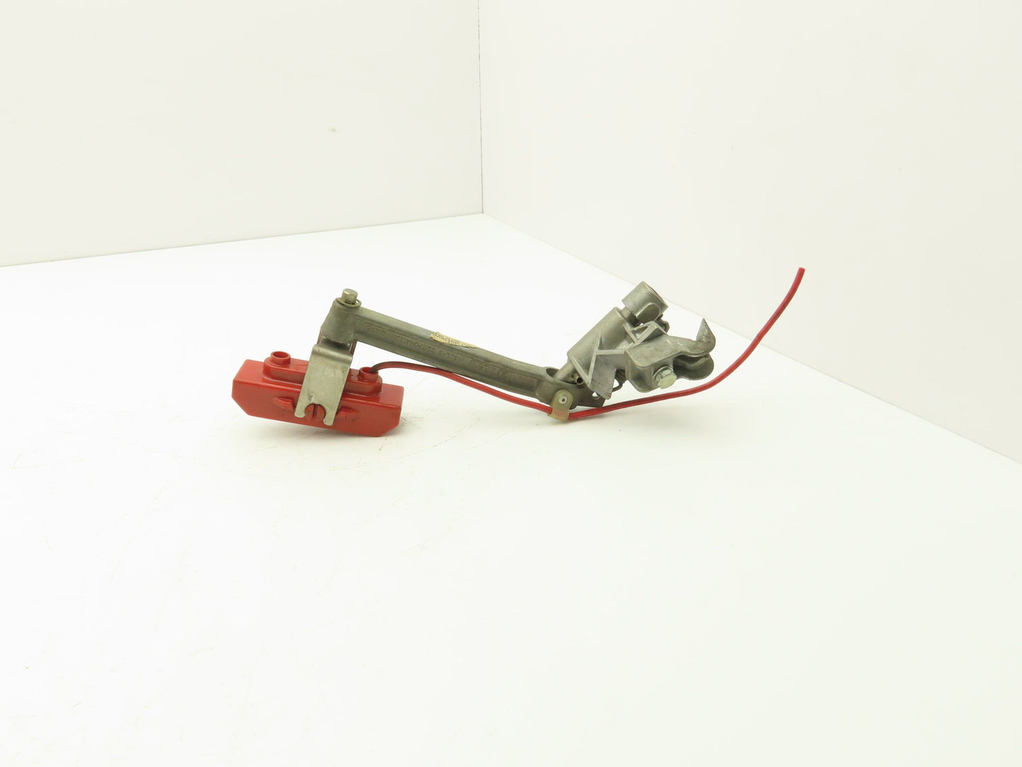 INSUL 8 256B Crane Hoist Current Collector Arm Assembly Red 600V 30A #10 AWG