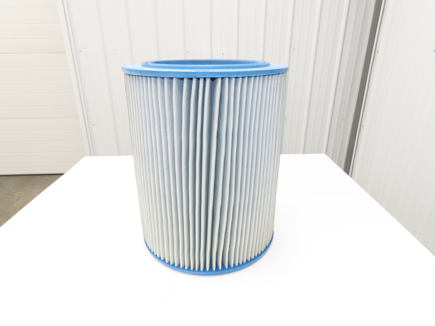Ingersoll Rand 67765362 IX9853 Air Intake Filter Silencer 18" L 15" D 10" ID