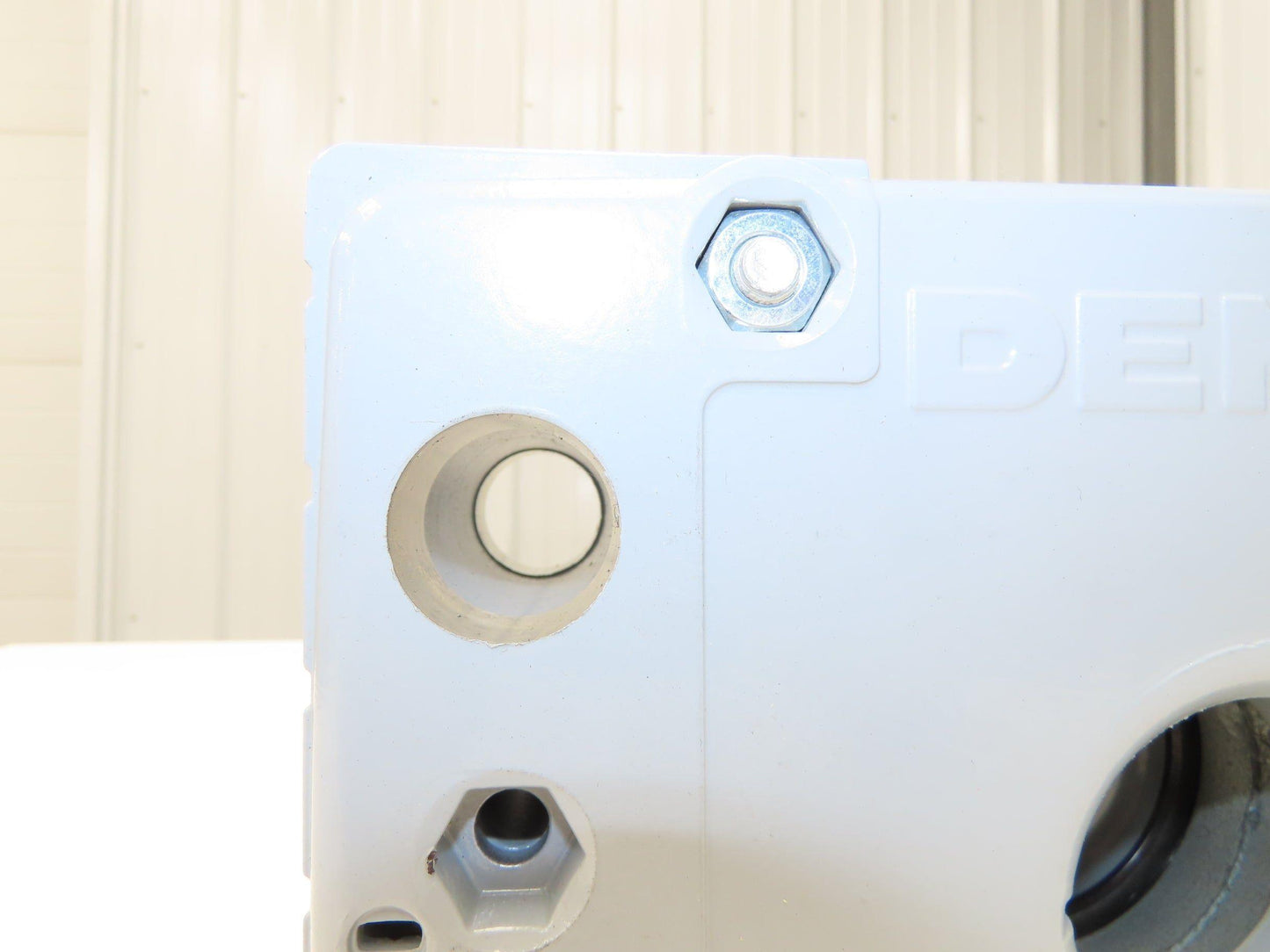 Demag DRS 160-NA-B-0-K-X-X Radblock Crane Hoist Non-Drive Wheel Block Size 160