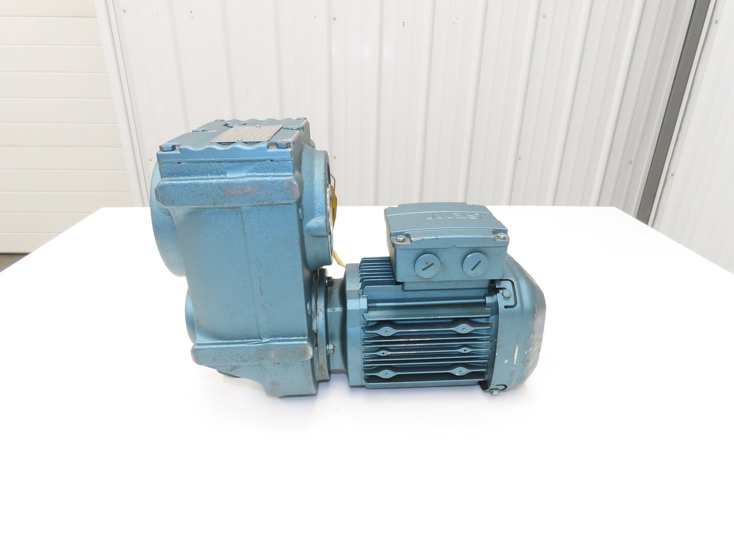 Sew Eurodrive FA47DRS71M4 Gearmotor 48:1 Ratio 3/4Hp 35rpm 460V Hollow Shaft