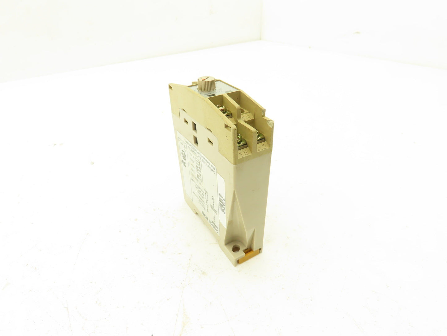 Omron H3D-B100 Timer 100/110/120VAC