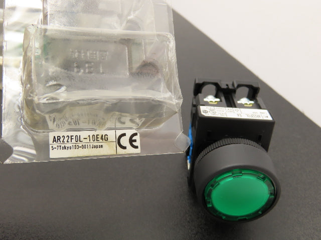 Fuji Electric Pushbutton Green Momentary 22mm 250V 6A Lot of 5
