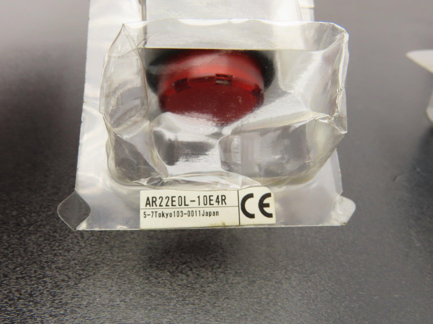 Fuji Electric Pushbutton Red Momentary 22mm 250V 6A Lot of 6