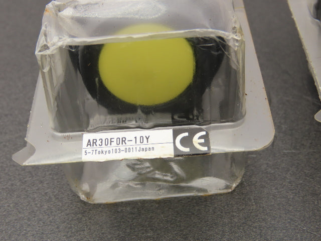 Fuji Electric Pushbutton Switch Red Yellow Green Momentary 30mm 250V 6A Lot of 6