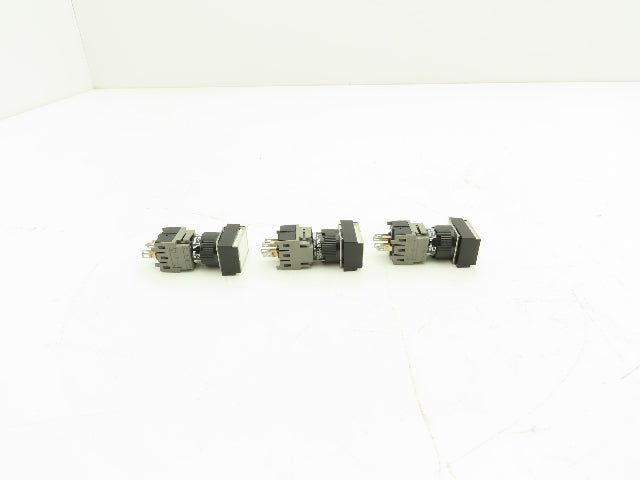 Fuji Electric Illuminated Pushbutton Switch White Momentary 15mm 250V Lot of 3