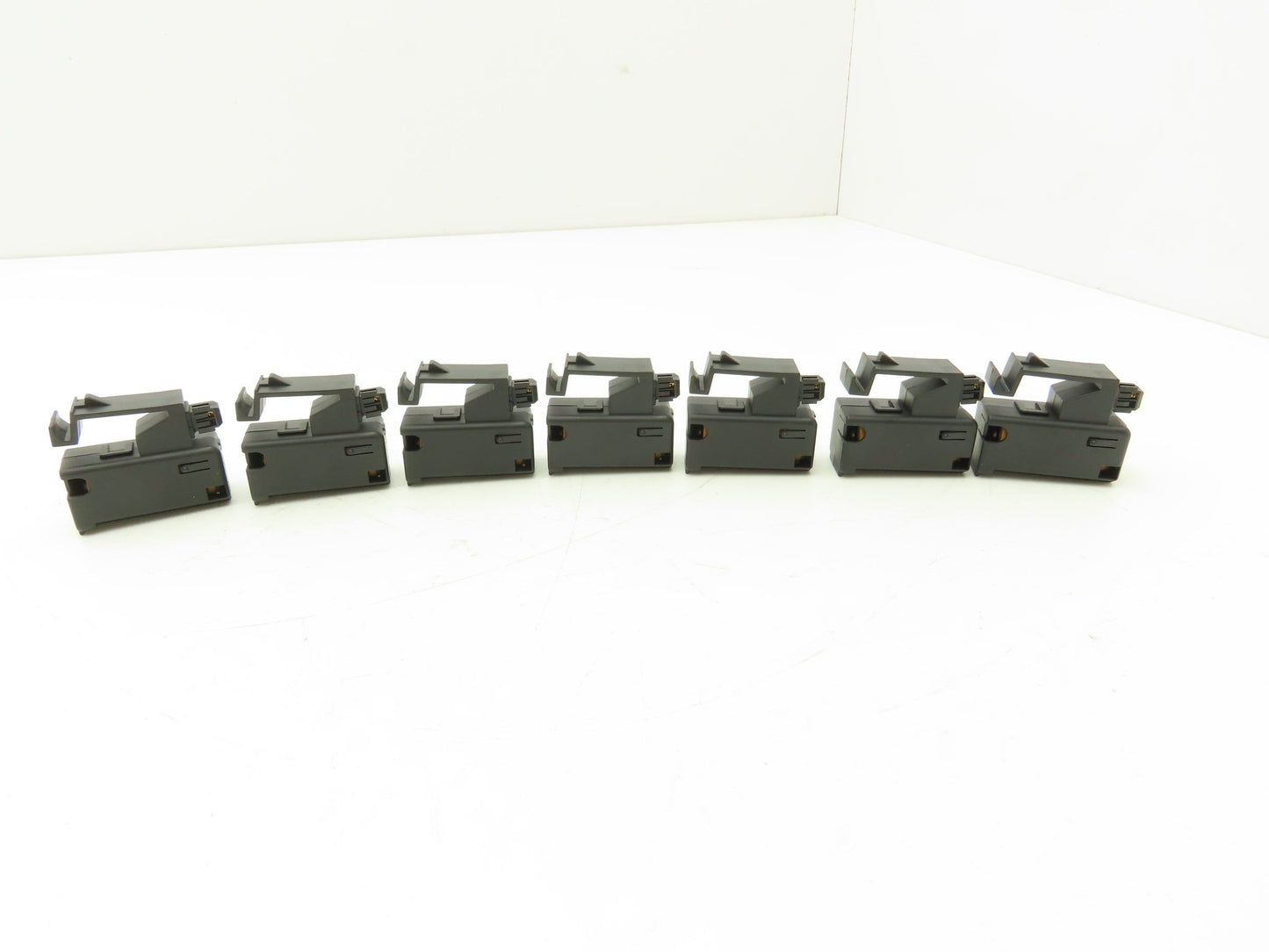 Fanuc A98L-0031-0028 Battery 1750mA 3V Li-ion Lot of 7